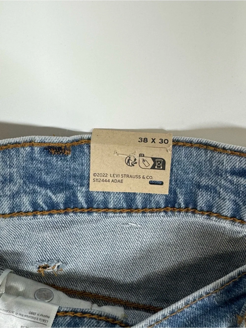 Levi's 541 Athletic Taper Stretch Jeans 38x30 Light Wash Blue